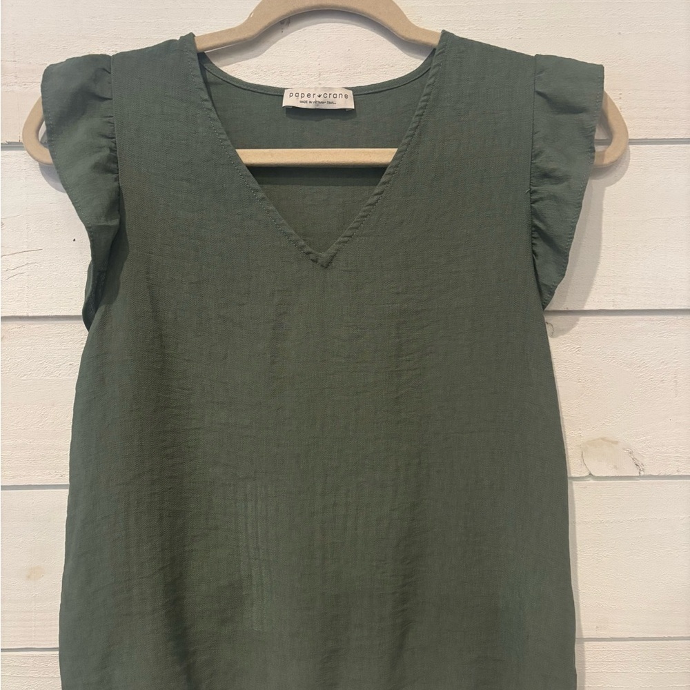 Paper Crane Green Flutter Sleeve Ruffled Blouse - Picture 9 of 10